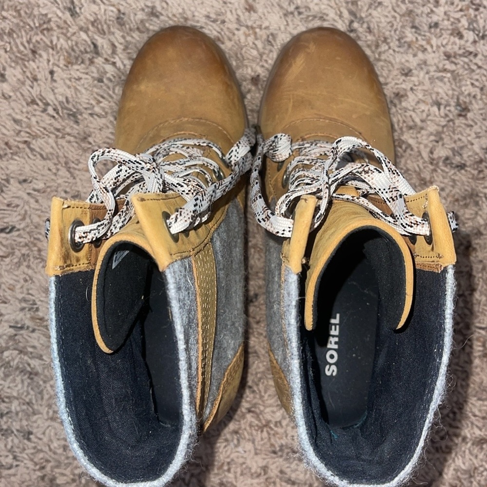 Sorel Lexi Wedge Boots - Picture 3 of 7